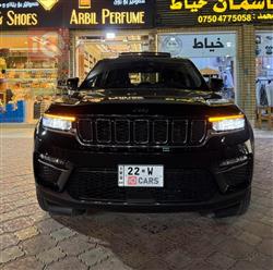 جیپ گراند شیرۆکی